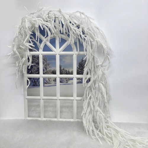 Гирлянда хвойная "Лесные лапки" 2,7 м резина (65 веток), Белый